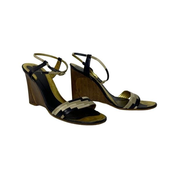 Fendi Leather Colorblock Pattern Wedge Heel Sandals Closure at Ankle - Picture 3 of 11